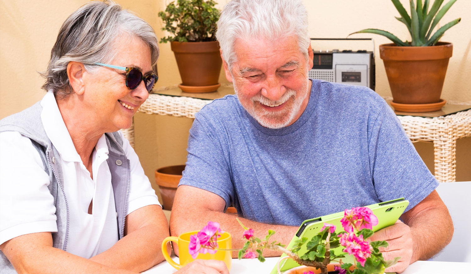 צוואה הדדית: מה קורה כשאהבה ורכוש נפגשים? כתבה ב-Ynet | מזר -משרד עורכי דין למשפחה וירושה